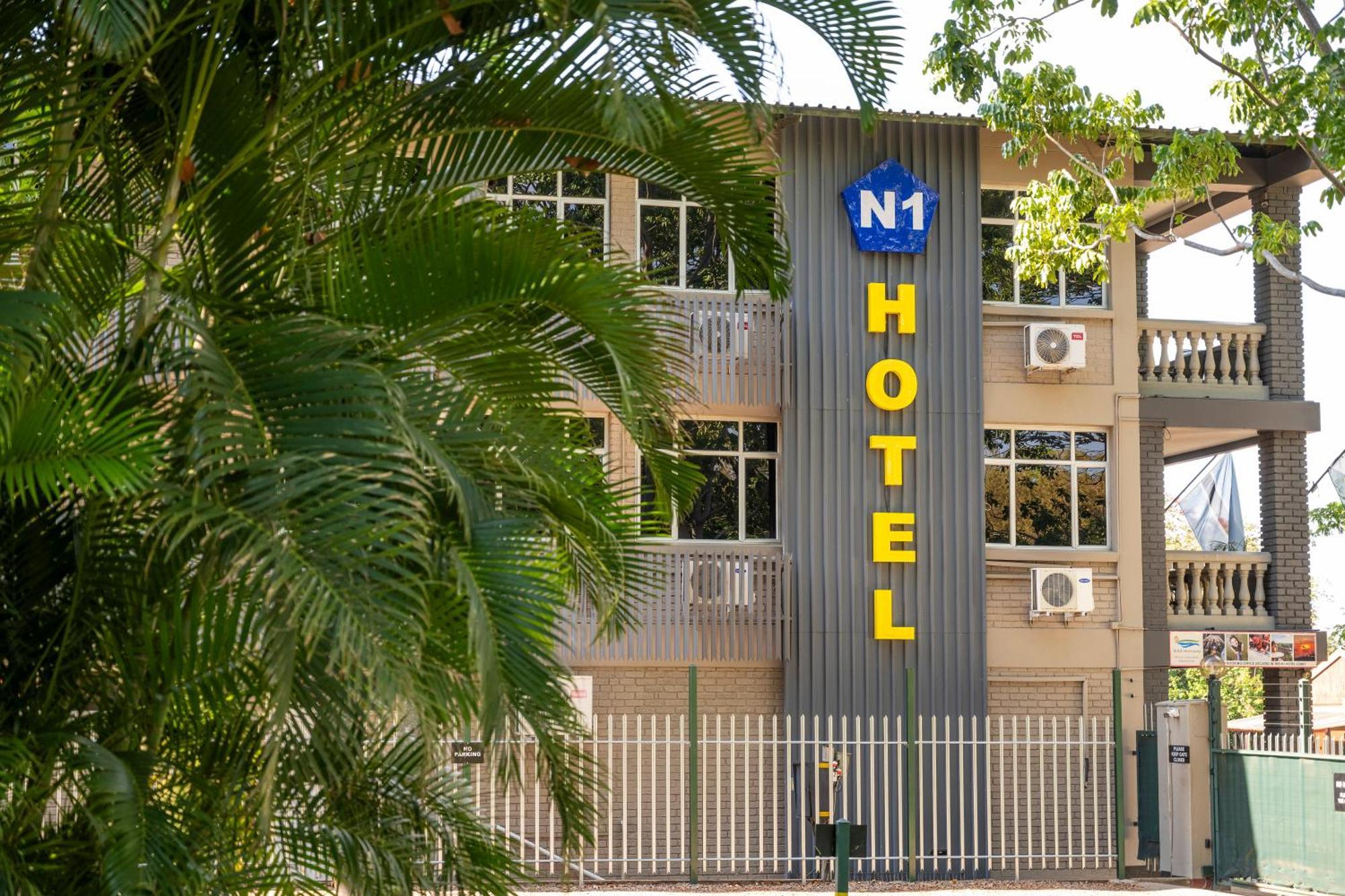 N1 Hotel & Campsite Victoria Falls Zewnętrze zdjęcie